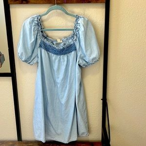 Pouf sleeve dress light jean blue color